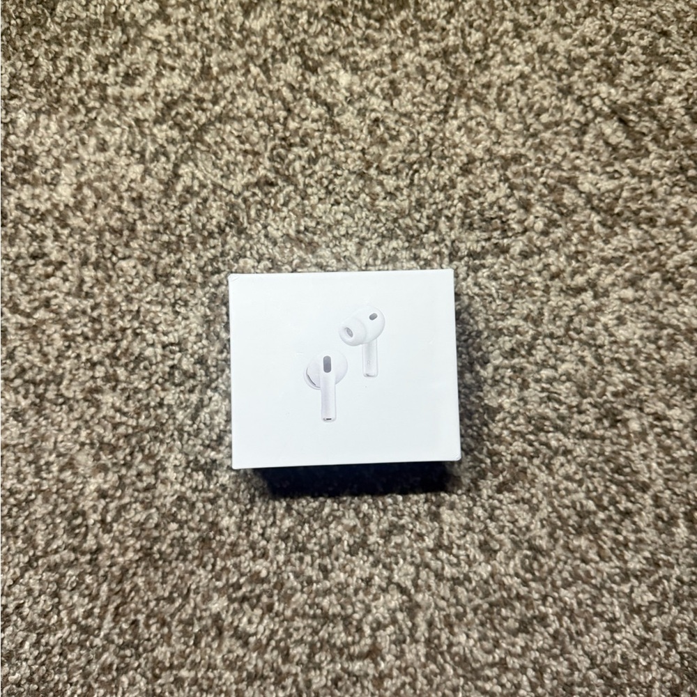 Apple White Wireless Earbuds with Charging Case